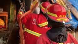 Lapak PMD Pasar Raya Padang Terbakar, Damkar Selamatkan Aset Rp2 Miliar