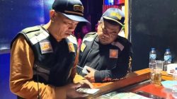 Satpol PP Padang Bubarkan 4 Tempat Hiburan Malam, 14 Wanita Diduga LC Diamankan