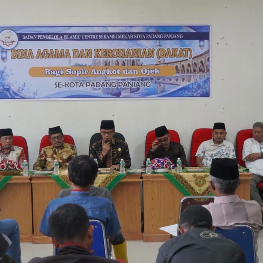 BPIC Gelar Pengajian Perdana Sopir Angkot dan Ojek di Padang Panjang untuk Perkuat Keimanan