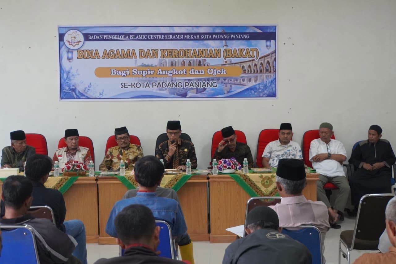 BPIC Gelar Pengajian Perdana Sopir Angkot dan Ojek di Padang Panjang untuk Perkuat Keimanan