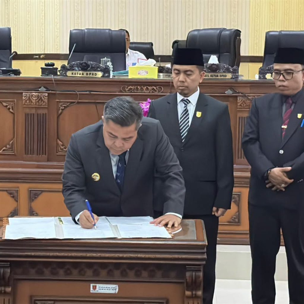DPRD Agam Setujui Ranperda Pertanggungjawaban APBD 2025 dalam Rapat Paripurna