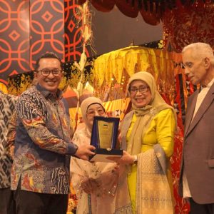 Silaturahmi Akbar IKLB IX Koto Satukan Perantau, Bupati Eka Putra Apresiasi Kekompakan Warga Lintau