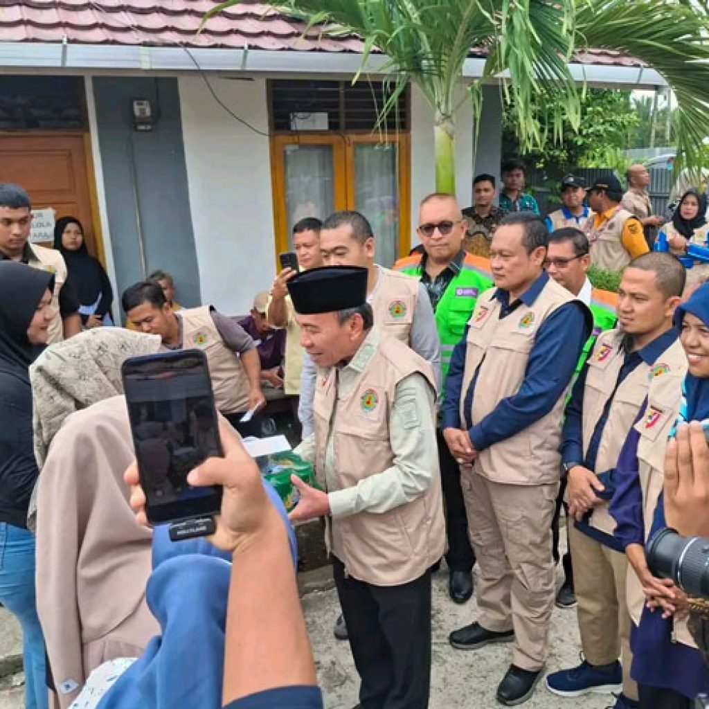 9 Bulan Tunggu Jaminan Hidup, Penyintas Huntara Kapalo Koto Kini Terbebani Listrik