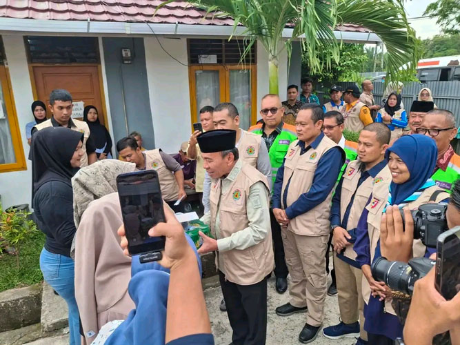 9 Bulan Tunggu Jaminan Hidup, Penyintas Huntara Kapalo Koto Kini Terbebani Listrik