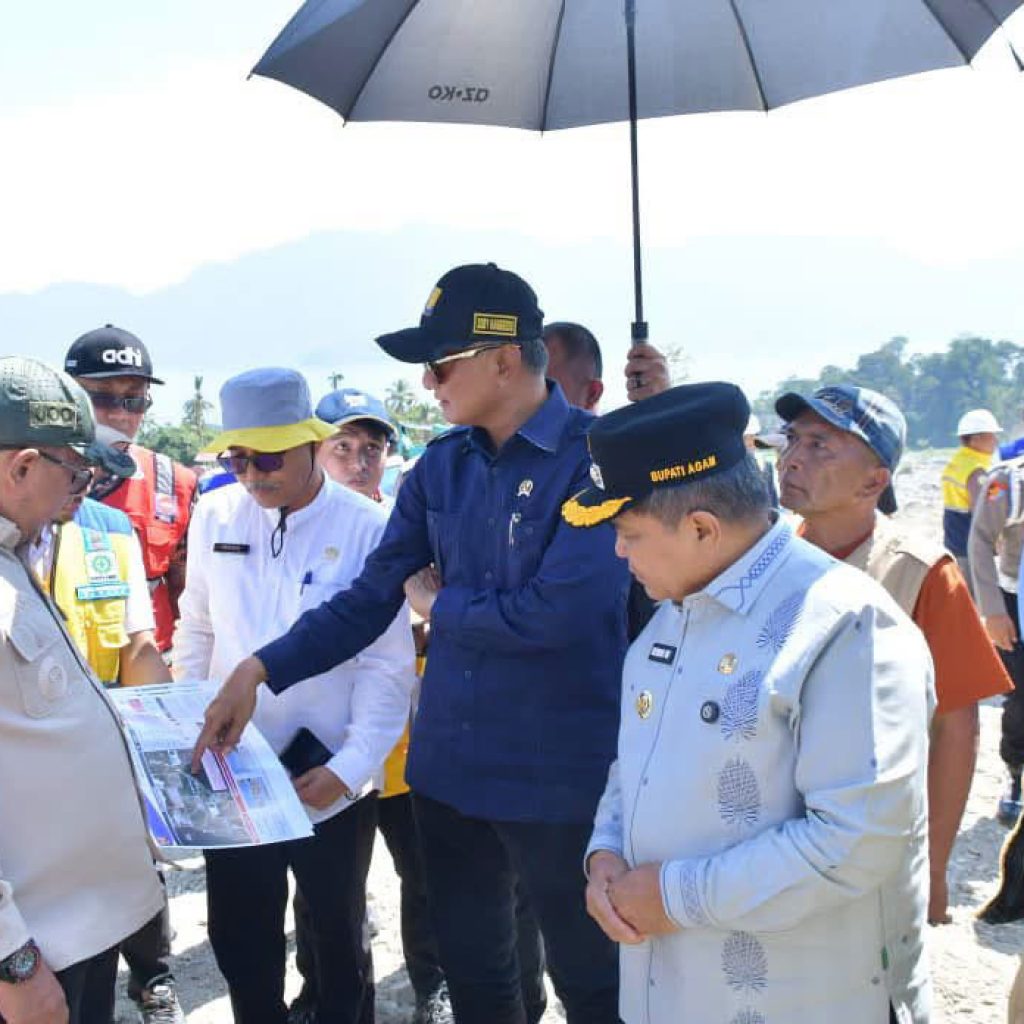 Bupati Agam Serahkan Usulan Rp858,98 Miliar ke Menteri PU untuk Percepat Pemulihan Infrastruktur