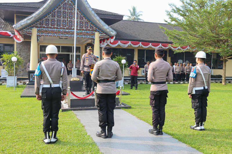 Dua Personel Polres Payakumbuh Diberhentikan Tidak Dengan Hormat, Kapolres Tegaskan Penegakan Kode Etik