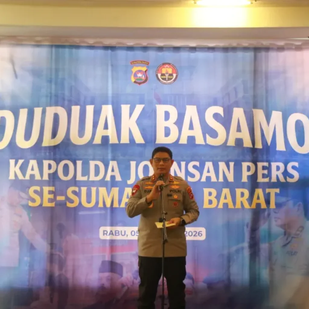 Duduak Basamo Kapolda Sumbar jo Insan Pers Perkuat Sinergi Polda dan Media untuk Pelayanan Masyarakat