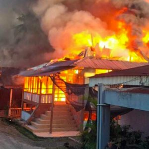 Kebakaran Rumah Kayu di Kuranji Padang Hanguskan Dua Bangunan, 15 Warga Terdampak