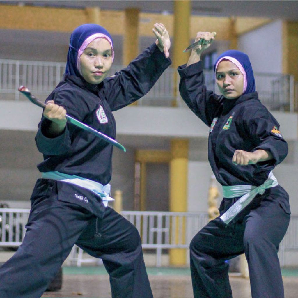 Ochi dan Yolla Wakili Indonesia di Vietnam Bawa Silat Minangkabau ke Panggung Internasional
