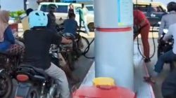 SPBU Batang Lingkin Pasaman Barat Diduga Sediakan Pompa Khusus Pelangsir BBM Subsidi, Antrean Warga Mengular