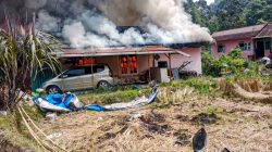 Kebakaran Hebat di Agam, Rumah dan Honda Jazz Ludes Dilalap Api