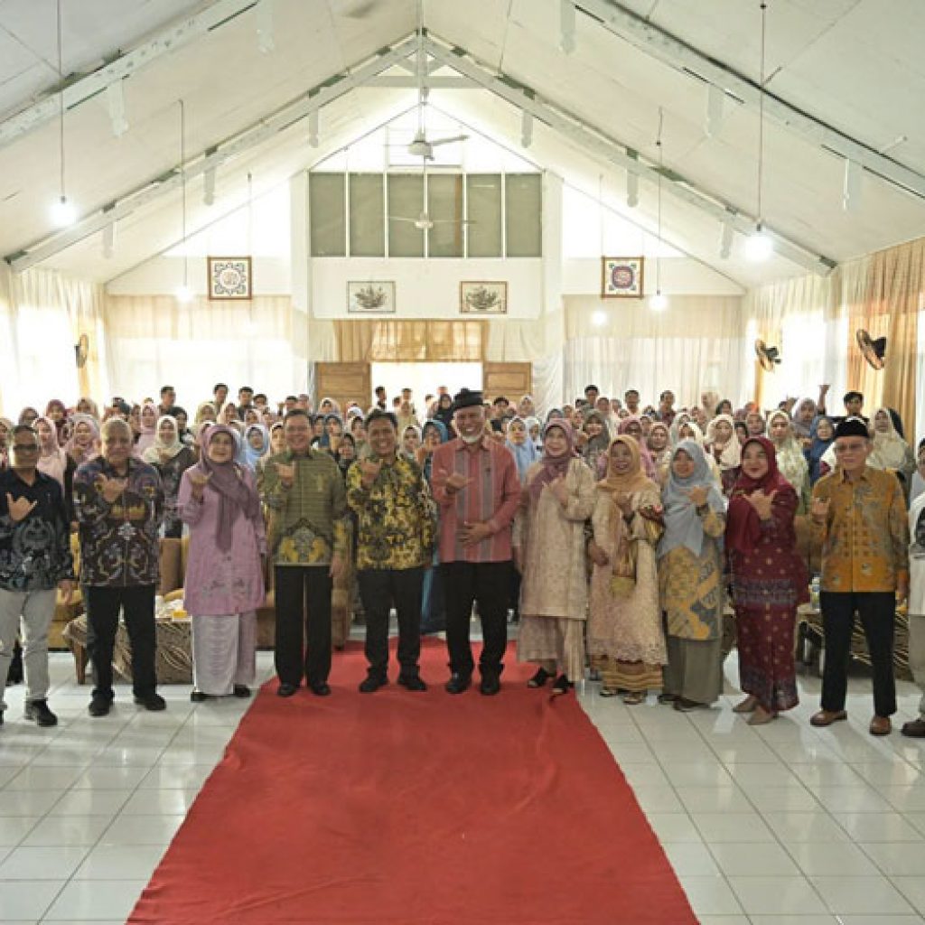 Gubernur Mahyeldi Dorong Pendidikan di Padang Pariaman Kembangkan Potensi dan Kemandirian Siswa