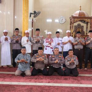 Jumat Keliling di Lingkuang Aua Jambak, Kapolres Pasaman Barat Jawab Keluhan Warga soal Sawit hingga Narkoba